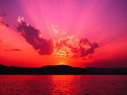 To reserve your Traverse Bay Inn FUN vacation package today please call 800-968-2646!